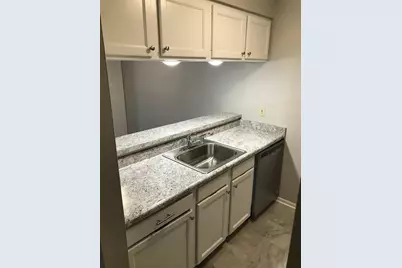 4322 Melody Lane #212, Madison, WI 53704 - Photo 6