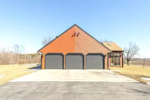 W10290 Lumsden Rd, Elroy, WI 53929 - Photo 62