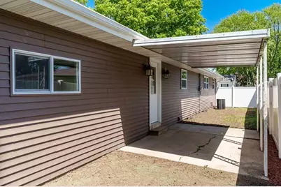 1103 Mitchell Street, Janesville, WI 53546 - Photo 8
