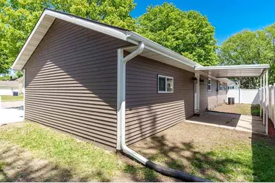 1103 Mitchell Street, Janesville, WI 53546 - Photo 6