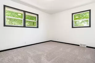 1103 Mitchell St, Janesville, WI 53546 - Photo 24