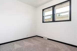 1103 Mitchell St, Janesville, WI 53546 - Photo 30