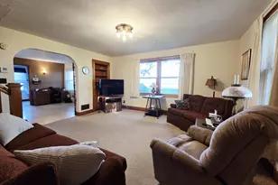 W3874 Vaughn Rd, Cambria, WI 53923 - Photo 4