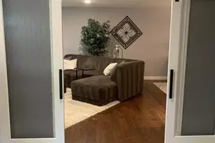 5383 Mariner's Cove Dr, Madison, WI 53704 - Photo 6