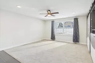 5383 Mariner's Cove Dr, Madison, WI 53704 - Photo 66