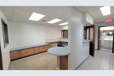 525 E Division Street #109, Fond du Lac, WI 54935 - Photo 10