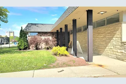 525 E Division Street #109, Fond du Lac, WI 54935 - Photo 2