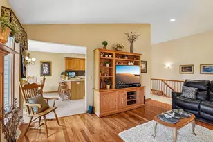 1004 Ganser Dr, Waunakee, WI 53597 - Photo 16