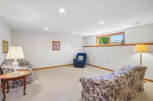 1004 Ganser Dr, Waunakee, WI 53597 - Photo 38
