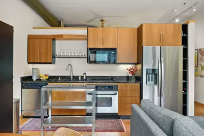 614 W Doty Street #205, Madison, WI 53703 - Photo 10