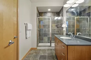 614 W Doty St, Madison, WI 53703 - Photo 20