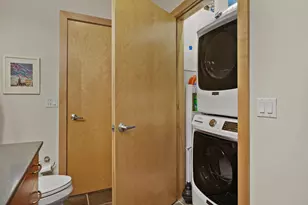 614 W Doty St, Madison, WI 53703 - Photo 22