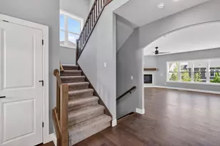 8919 Ancient Oak Ln, Madison, WI 53593 - Photo 8