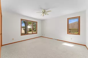 1711 Hillcrest Dr, Baraboo, WI 53913 - Photo 26