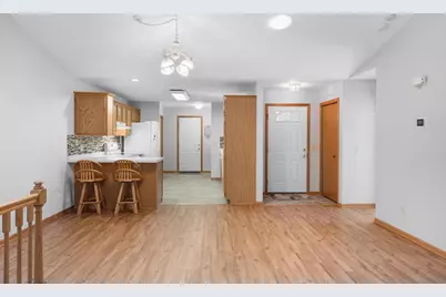 1711 Hillcrest Drive, Baraboo, WI 53913 - Photo 12