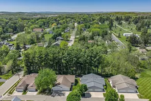 1711 Hillcrest Dr, Baraboo, WI 53913 - Photo 48