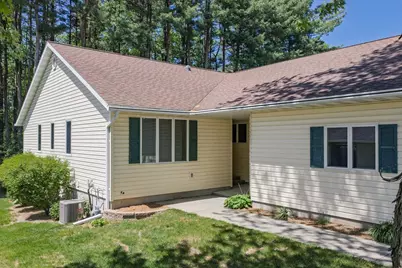 1711 Hillcrest Drive, Baraboo, WI 53913 - Photo 2