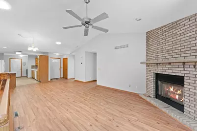 1711 Hillcrest Drive, Baraboo, WI 53913 - Photo 10