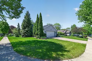 117 Knutson Dr, Madison, WI 53704 - Photo 54