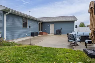 3631 Wildflower Ln, Janesville, WI 53548 - Photo 34