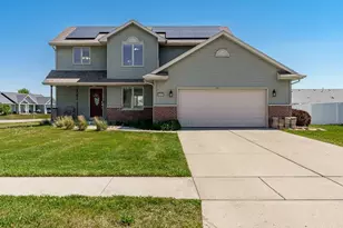 3197 S Bartells Dr, Beloit, WI 53511 - Photo 1