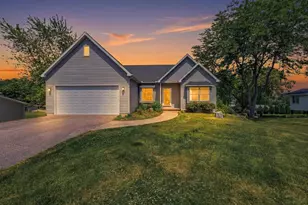 W3162 Jane St, Green Lake, WI 54941 - Photo 2