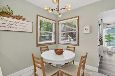1315 S Pearl Street, Janesville, WI 53546 - Photo 12