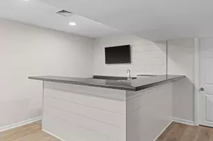 7105 Maple Point Dr, Madison, WI 53719 - Photo 38