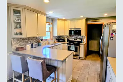 2913 Dartmouth Drive, Janesville, WI 53548 - Photo 6