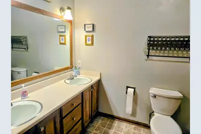 2913 Dartmouth Drive, Janesville, WI 53548 - Photo 8