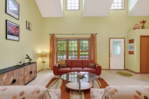 7113 Maple Point Dr, Madison, WI 53719 - Photo 12