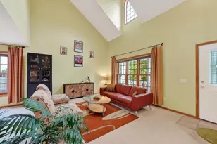 7113 Maple Point Dr, Madison, WI 53719 - Photo 10