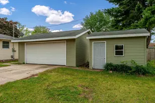 301 E 8th Ave, Brodhead, WI 53520 - Photo 6