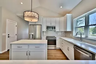 4432 Valor Way, Madison, WI 53718 - Photo 6
