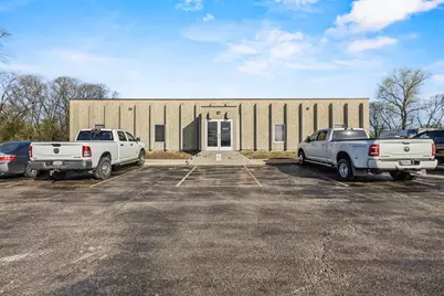 2104 International Lane, Madison, WI 53704 - Photo 2