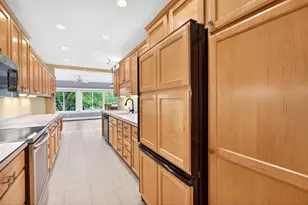 1604 S Golf Glen, Madison, WI 53704 - Photo 10