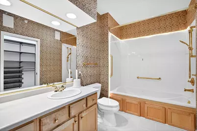 1604 S Golf Glen #D, Madison, WI 53704 - Photo 22