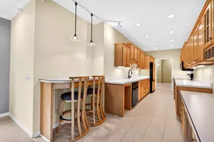 1604 S Golf Glen, Madison, WI 53704 - Photo 16