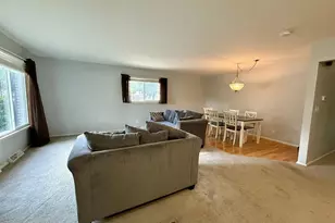 2250 N 103rd St, Wauwatosa, WI 53226 - Photo 8