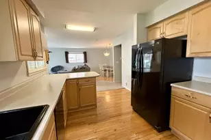 2250 N 103rd St, Wauwatosa, WI 53226 - Photo 18