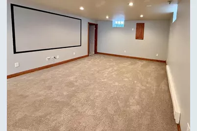 2250 N 103rd Street, Wauwatosa, WI 53226 - Photo 32