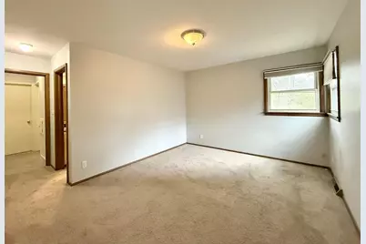 2250 N 103rd Street, Wauwatosa, WI 53226 - Photo 22