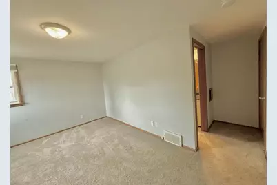 2250 N 103rd Street, Wauwatosa, WI 53226 - Photo 20