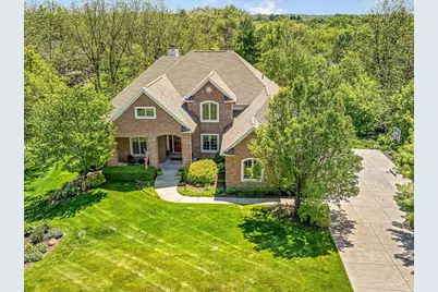 13055 Promontory Trail, Roscoe, IL 61073 - Photo 4