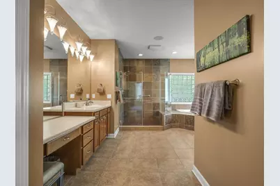 13055 Promontory Trail, Roscoe, IL 61073 - Photo 36