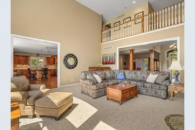 13055 Promontory Trail, Roscoe, IL 61073 - Photo 12