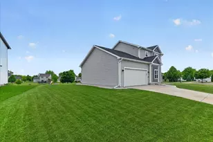 513 Water Tower Dr, Marshall, WI 53559 - Photo 60