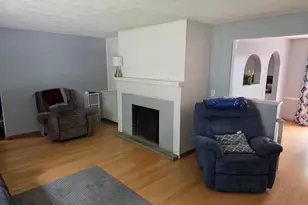 52 S Randall Ave, Janesville, WI 53545 - Photo 6