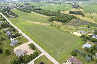 L1 Jay Drive, Ridgeville, WI 53533 - Photo 12
