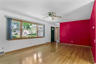 7209 North Ave, Middleton, WI 53562 - Photo 16